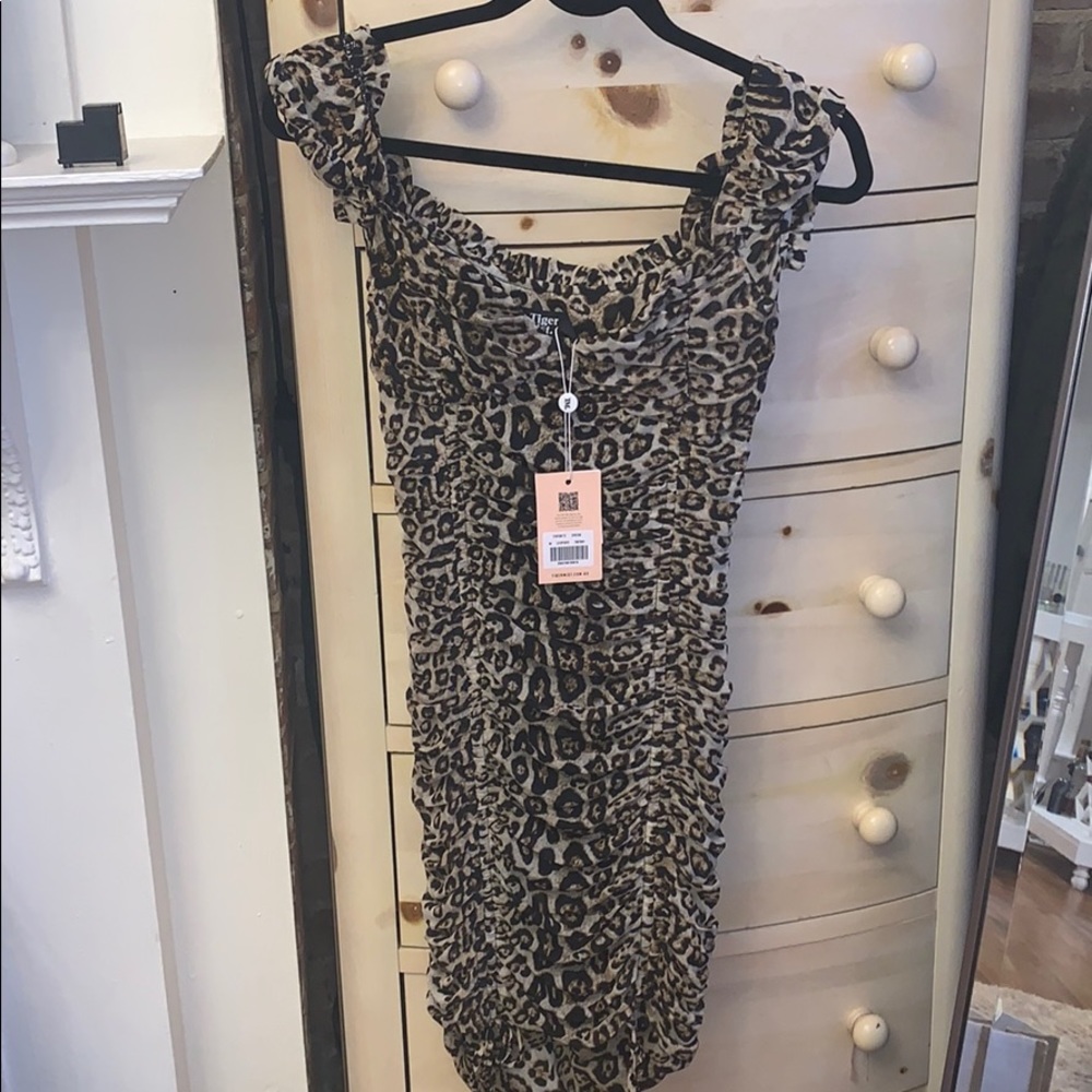 Leopard bodycon dress